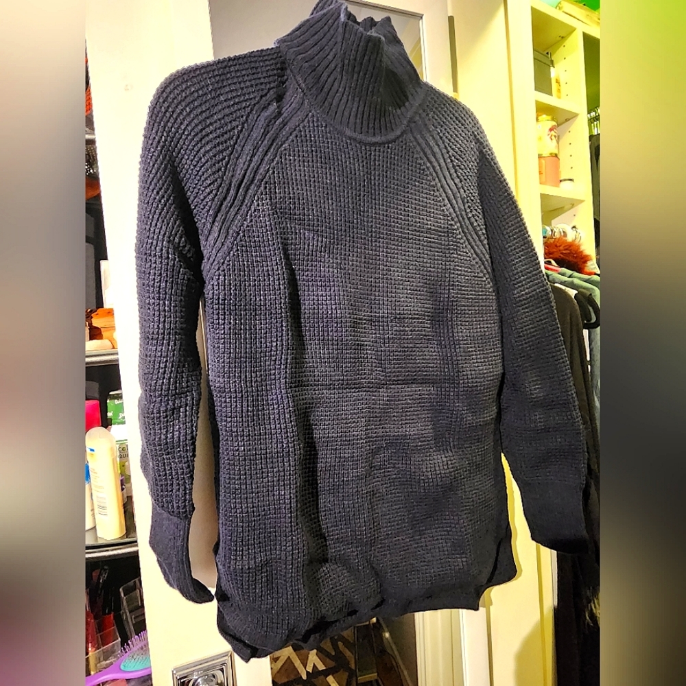 Banana Republic Navy Blue Turtleneck Sweater